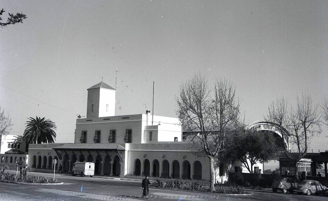 Tlemcen 501- La gare COLLECTION DES AMIS DE ND DE SANTA CRUZ.jpg